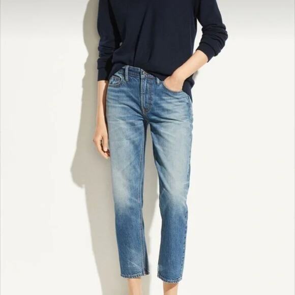 VINCE Tomboy Medium Wash Jeans size 28 Straight Leg  Model Off Duty Classic 90s - Picture 2 of 9